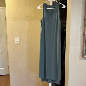 Lululemon maxi dress